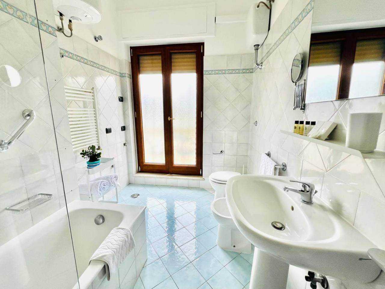 Azzurrissima Home-B&B Sorrento Centro Eksteriør billede
